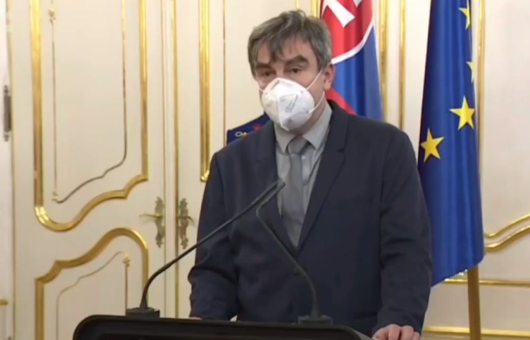 Šokující slovenská tisková konference matematika prokázala, že vláda nic neví